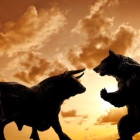 Bitcoin And Ethereum ETFs Extend Outflow Streak As Funds Shed $261 Million